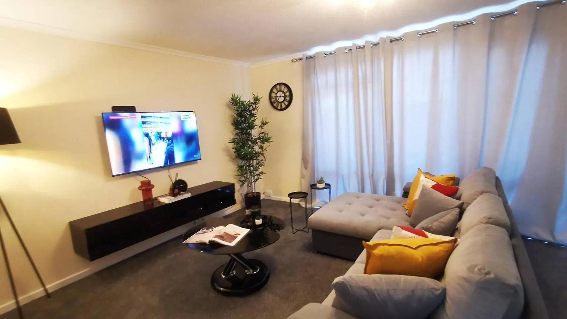 Cozy Guest House Near London O2 Arena