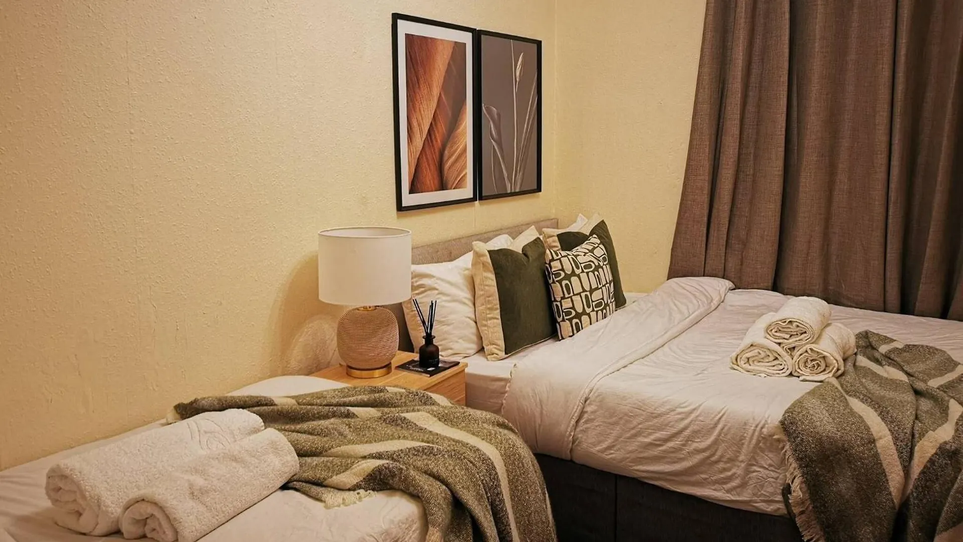 Cozy Guest House Near London O2 Arena